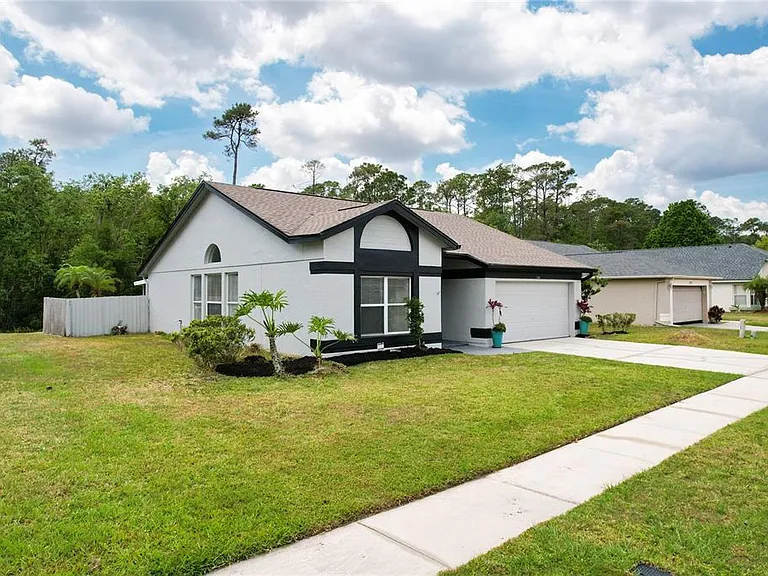 5716 Delano Ln — Photo 4