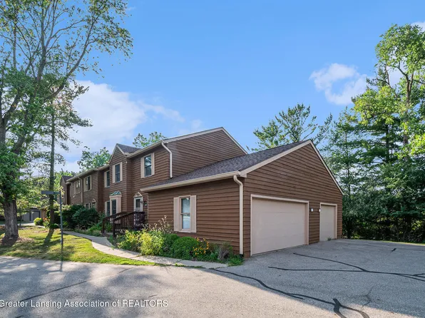 2374 N Wild Blossom Ct, East Lansing, MI 48823