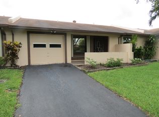 15868 Forsythia Cir, Delray Beach, FL 33484
