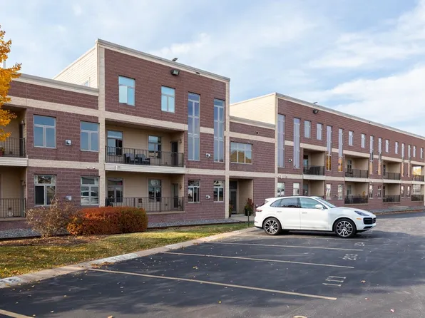 555 Main Ave APT 206, De Pere, WI 54115