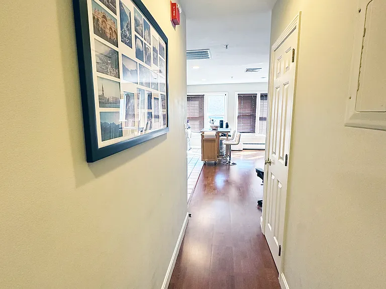 1 Davenport St #10 — Photo 6