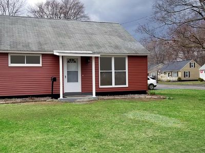 89 Coolidge Rd, North Syracuse, NY, 13212