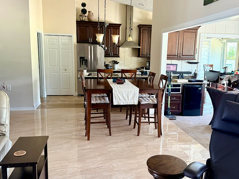 9645 Springmeadow Dr — Photo 5