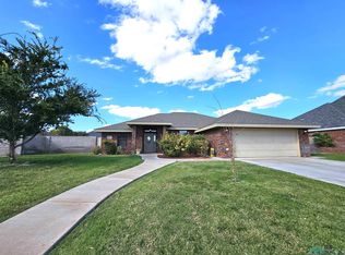 1209 Mimosa Dr, Roswell, NM 88201