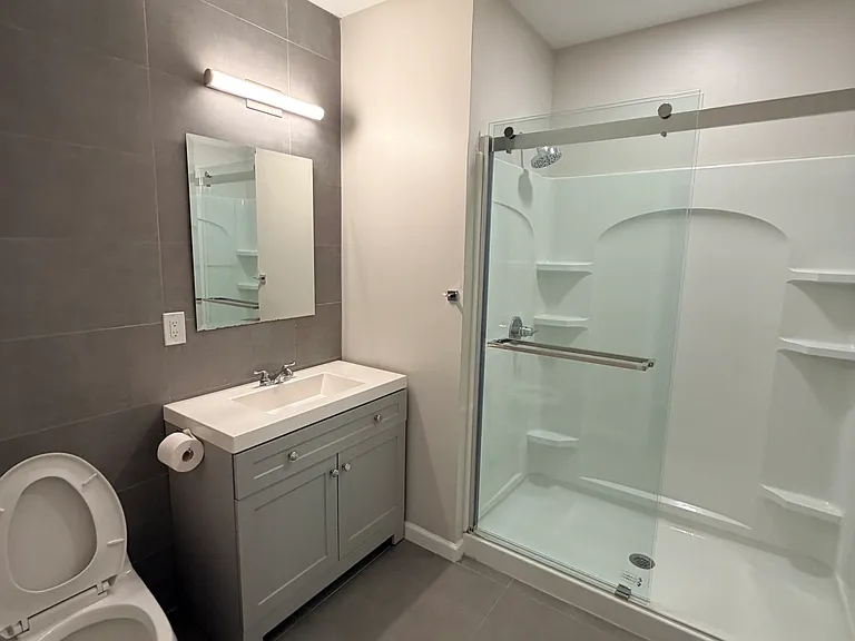 94 Olive St #109 — Photo 8