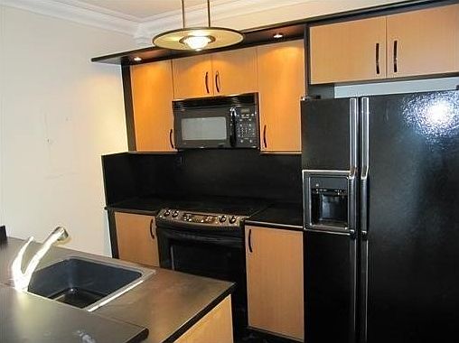 5th image of 3395 Franklin Ave #D1