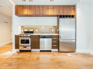146 Meserole St APT 5E, Brooklyn, NY 11206