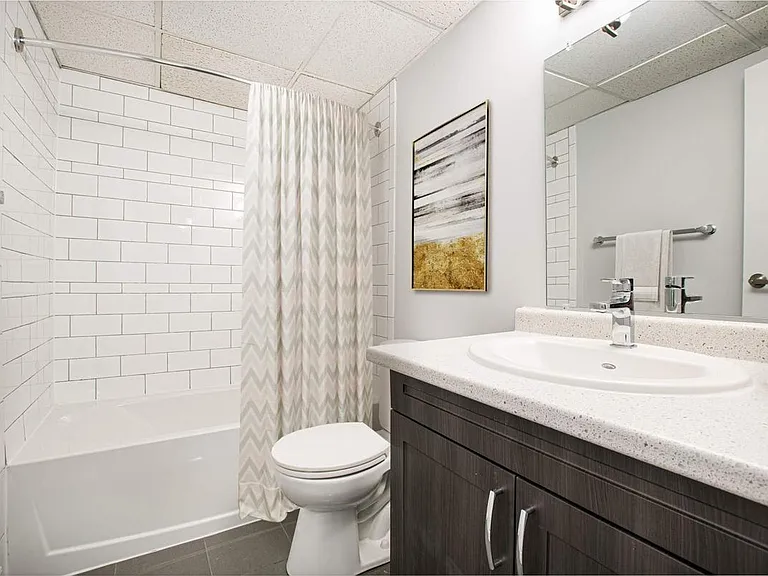 301 Traynor Ave — Photo 7