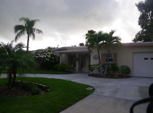 16022 Redington Dr, Redington Beach, FL 33708