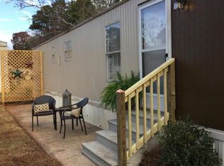 124 Carnival St, Charlotte, NC 28262