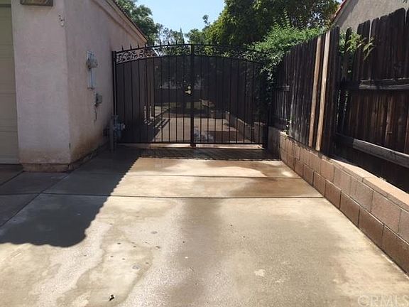 4th image of 11969 Venetian Dr