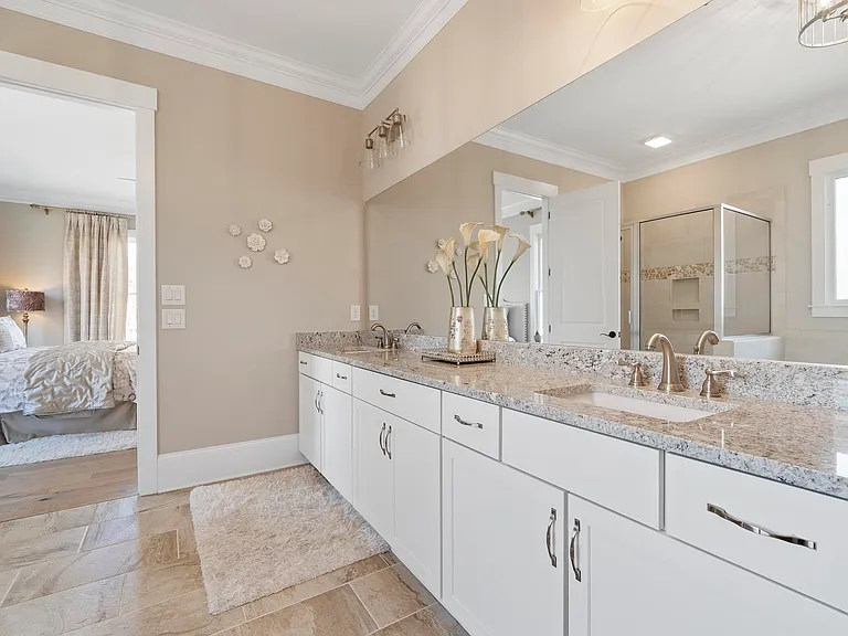 1020 Turnberry Cir — Photo 38
