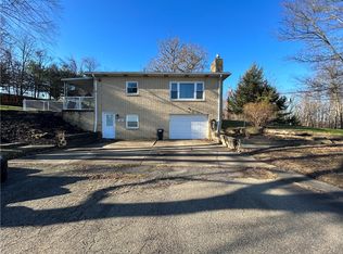 581 Beazell Rd, Belle Vernon, PA 15012