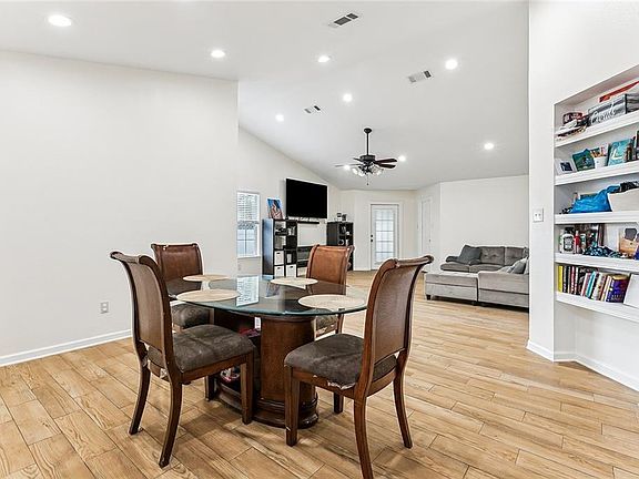 5th image of 206 Avenue M