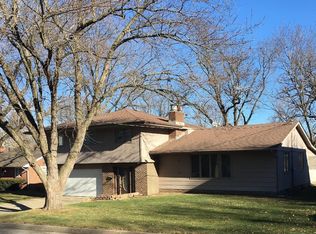 610 N 12th St, Adel, IA 50003
