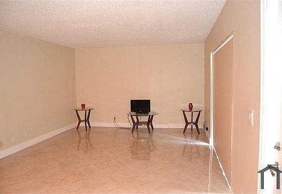 4th image of 6362 Seven Springs Blvd APT D