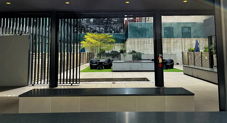 Rented by R New York | media 20