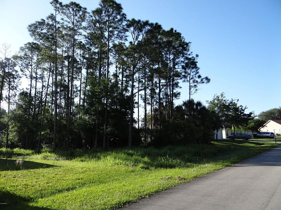 1st image of 1029 Early Dr NW