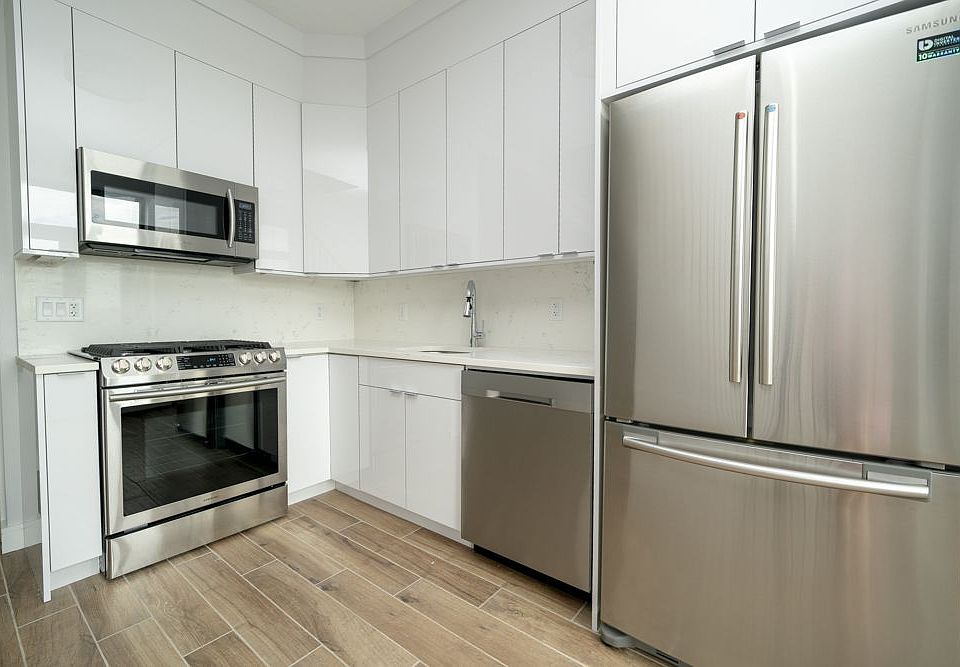 1st image of 3112 24th Ave APT 4E