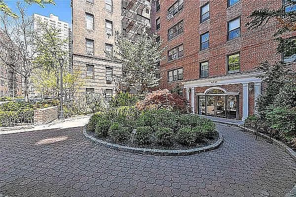 1st image of 6735 Yellowstone Blvd APT 4J