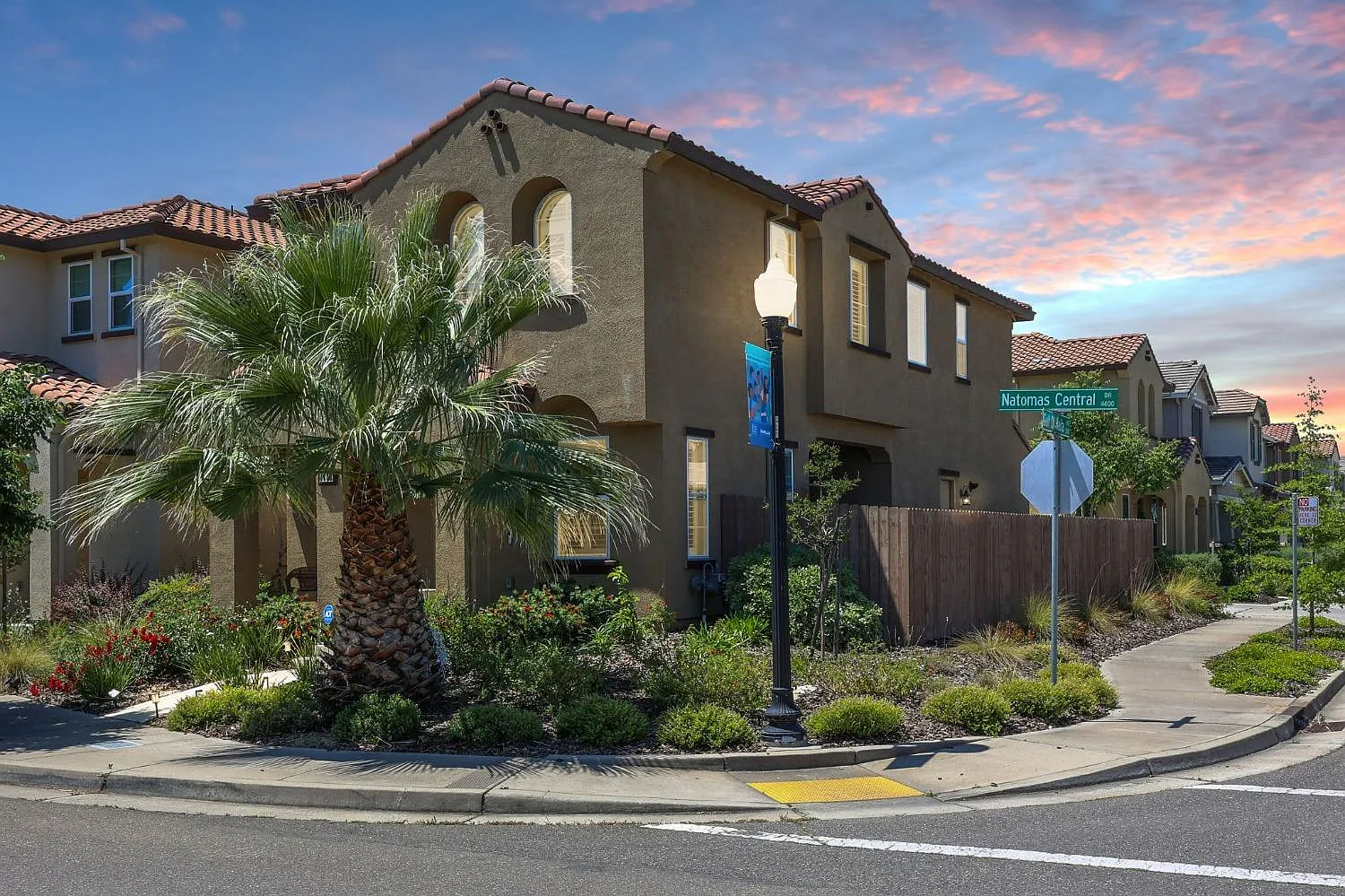 4455 Natomas Central Dr photo 1