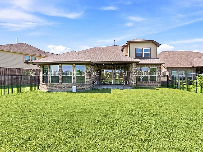 24610 Bardona Way — Photo 34