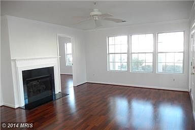 Feature Fireplace 