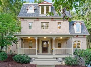 156 W Cruikshank Rd, Butler, PA 16002