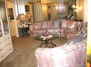 165 Roberta St, Valley Stream, NY 11580