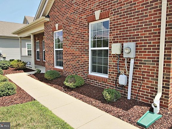 2nd image of 4708 Londonberry Ln
