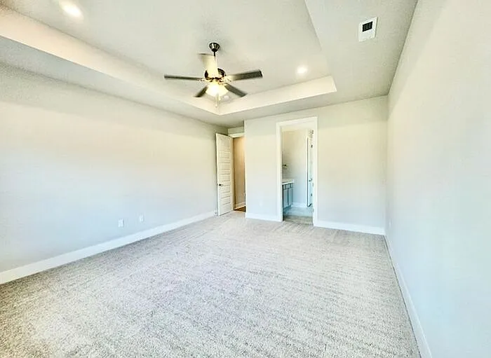 207 John Clift Cir — Photo 15