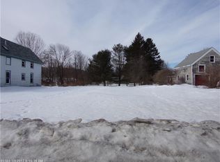 13 Forest St, Dover Foxcroft, ME 04426