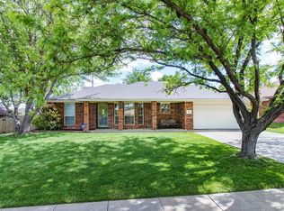 615 Carnegie Pl, Amarillo, TX 79107