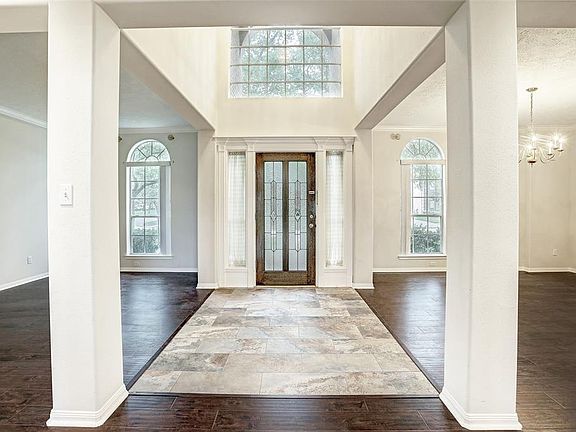 4th image of 17502 Golden Glade Ln