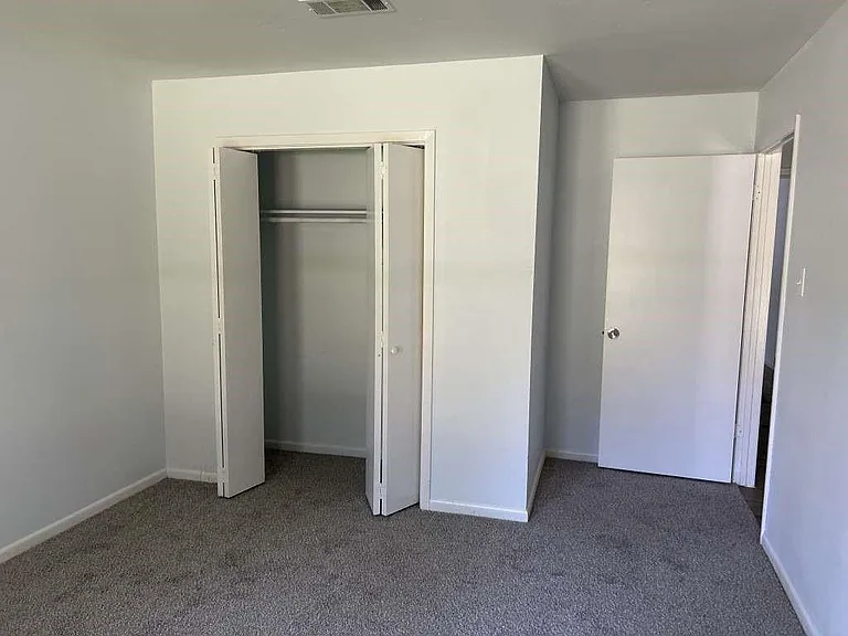 3030 Winding Way — Photo 10