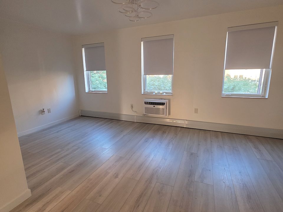 1st image of 1792 Madison Ave Floor 4