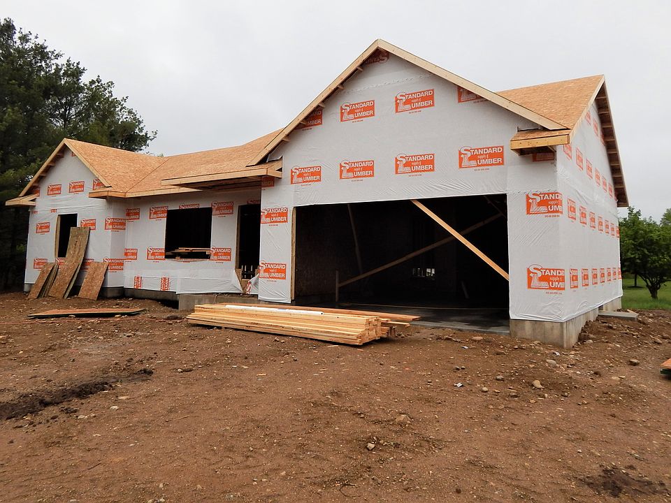 1st image of 13230 Forest River Dr SE