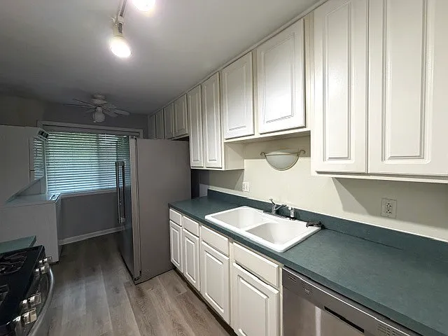 1985 Tall Oaks Dr #1A — Photo 6