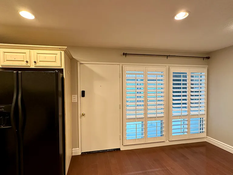 73 N F St #2 — Photo 4