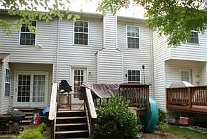 2nd image of 2040 Hackberry Rd