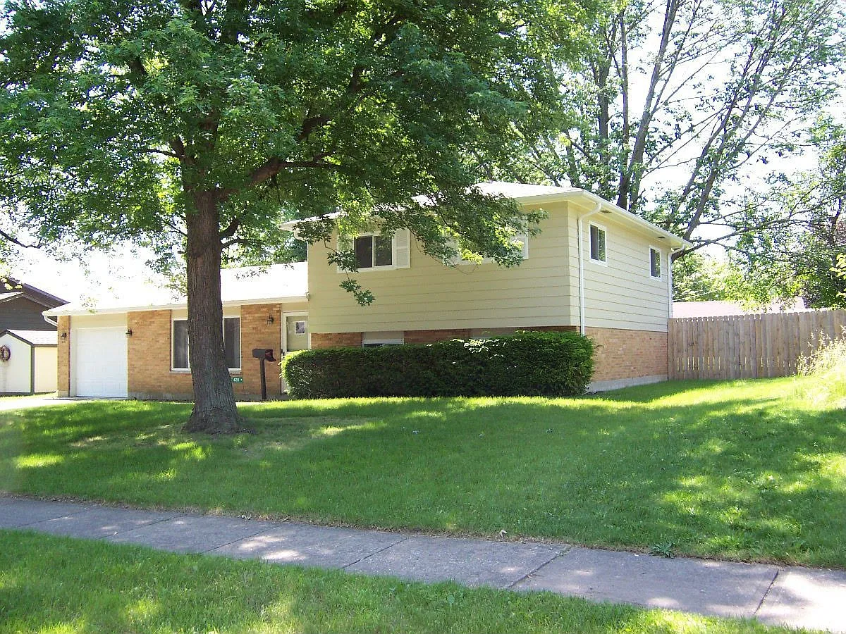 428 Crestgrove Ave photo 1