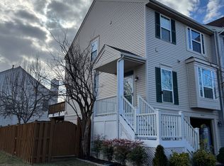 46707 Corkwing Sq, Sterling, VA 20164