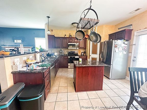 4th image of 1664 Rock Creek Ln