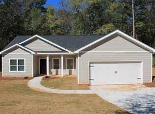 131 Ivy Creek Dr, Bogart, GA 30622