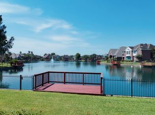 5007 Weatherstone Cir, Sugar Land, TX 77479