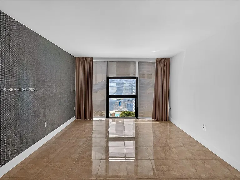 600 NE 36th St #1220 — Photo 22