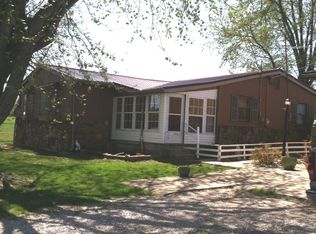 1075 Arnold School Rd, Webster, KY 40176