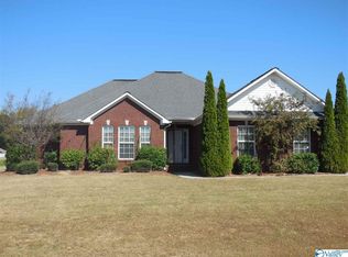 60 Kaylee Loop, Hartselle, AL 35640