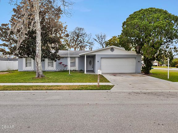2nd image of 2342 Brian Ave