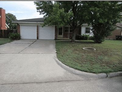 1st image of 725 NW 16th St